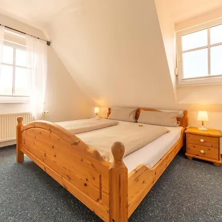 Luettje Huck - Seeblick 1 * アウリッヒ