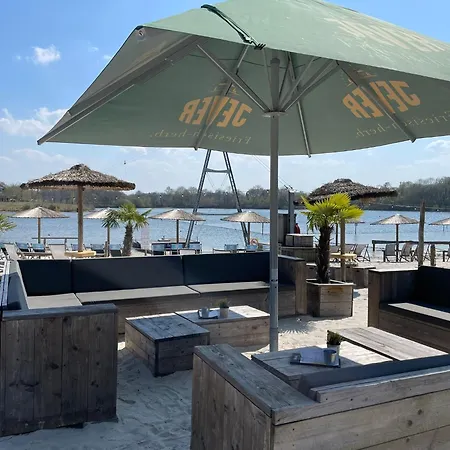 Luettje Huck - Seeblick 1 アパート *